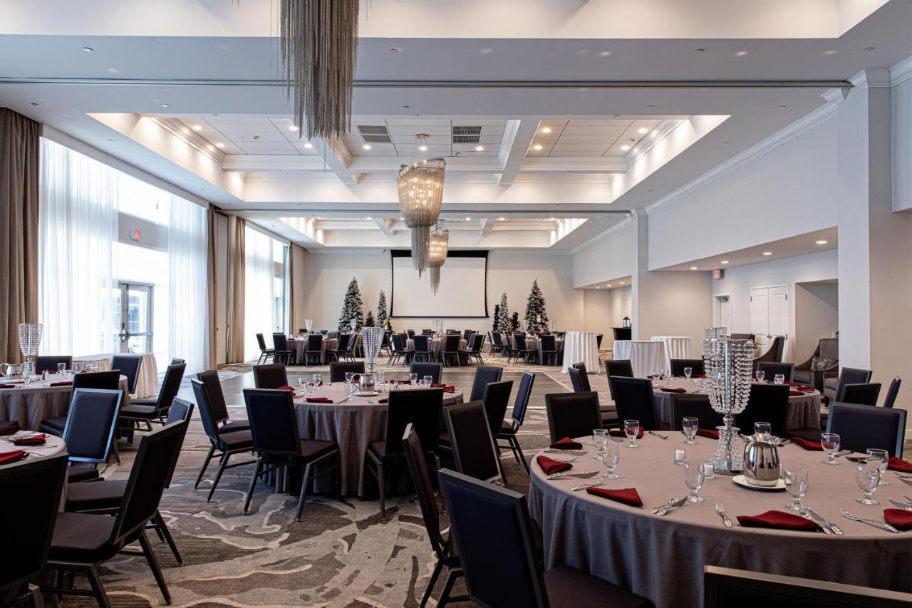 Residence Inn By Marriott New York Long Island East End Ривърхед Екстериор снимка